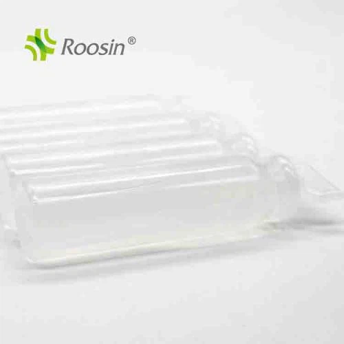 غسل العين بالمحلول الملحي المعقم